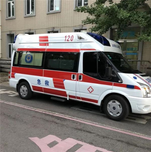 博湖选择我们的救护车出租,开启安心转院之旅