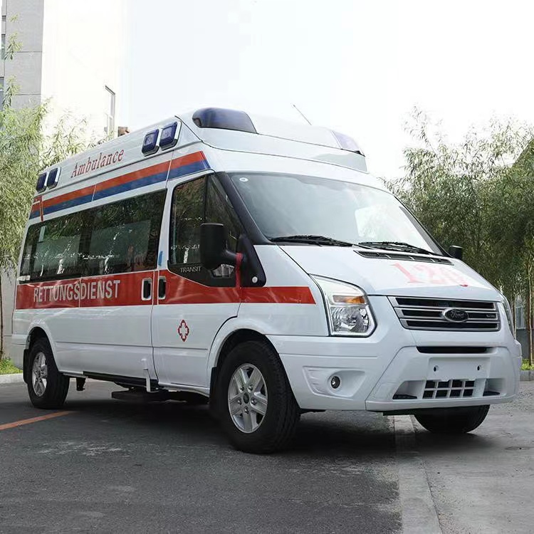 博湖行动不便者长途救护车租赁:安全转运的核心注意事项